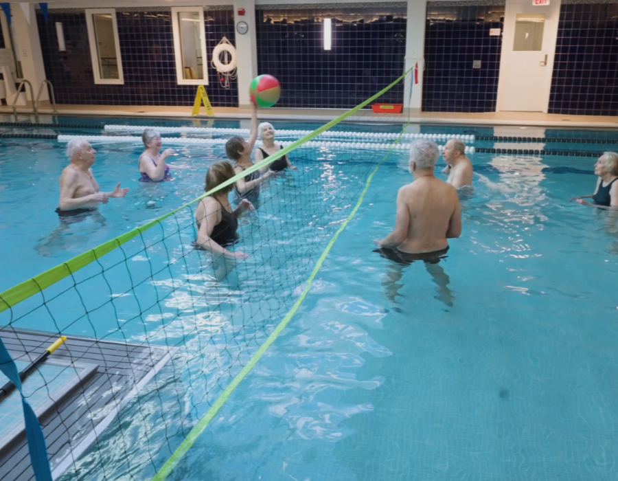 Fitness & Vitality Center 4 Pool Volleyball